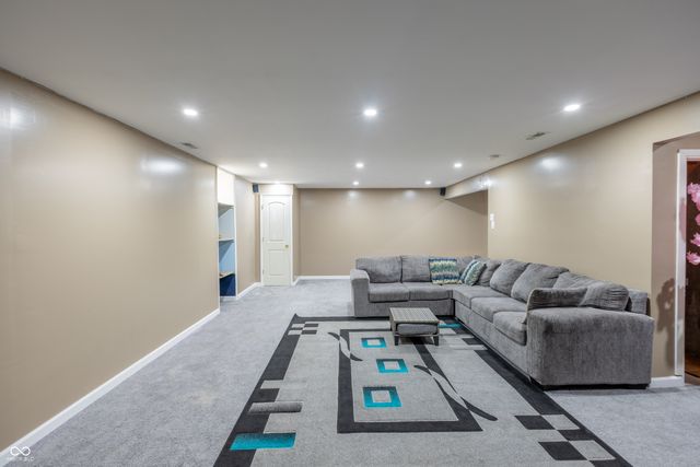 4221 Southport Trace, Indianapolis, IN 46237