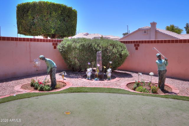 821 W RAWHIDE Avenue, Gilbert, AZ 85233