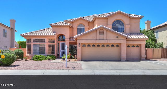 821 W RAWHIDE Avenue, Gilbert, AZ 85233