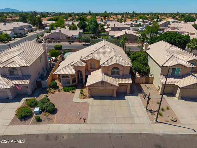 821 W RAWHIDE Avenue, Gilbert, AZ 85233
