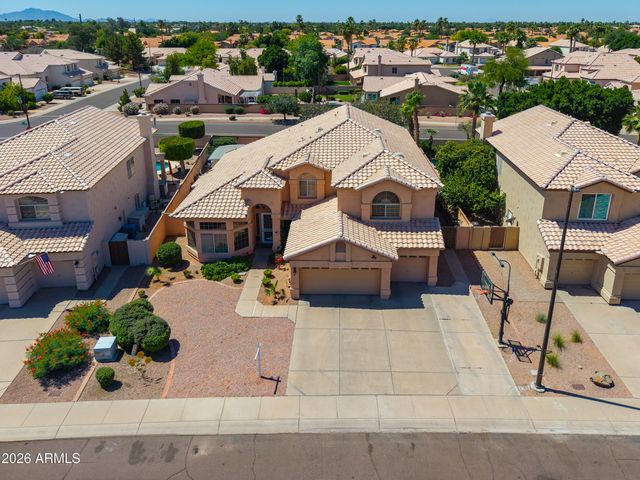 821 W RAWHIDE Avenue, Gilbert, AZ 85233