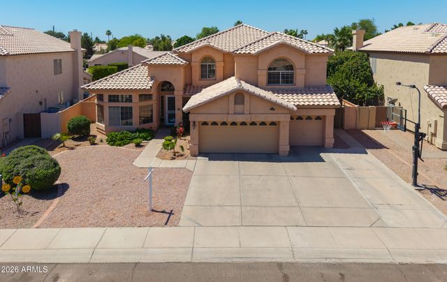 821 W RAWHIDE Avenue, Gilbert, AZ 85233