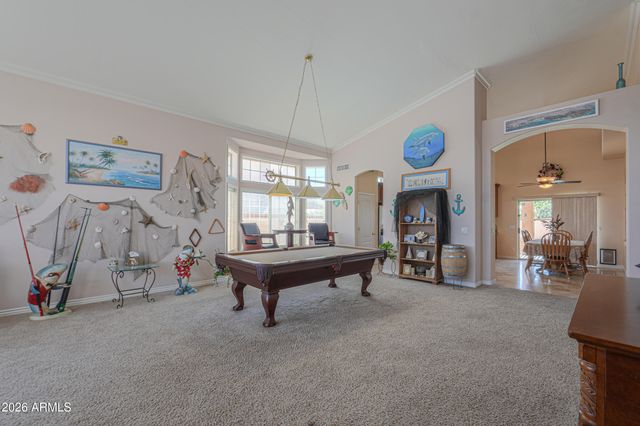 821 W RAWHIDE Avenue, Gilbert, AZ 85233