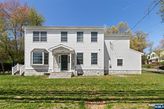 390 Pascack Road, Twp Of Washington, NJ 07676