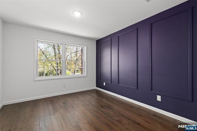 390 Pascack Road, Twp Of Washington, NJ 07676