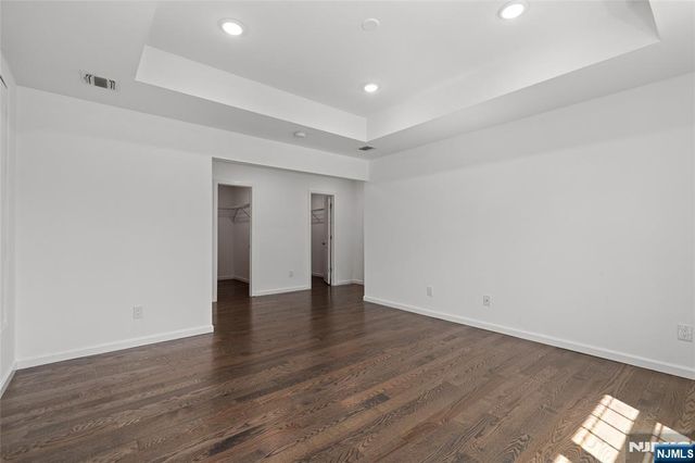 390 Pascack Road, Twp Of Washington, NJ 07676