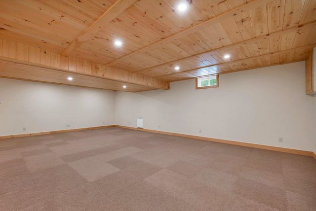 5 Garmish Drive, New Durham, NH 03855