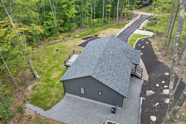 5 Garmish Drive, New Durham, NH 03855