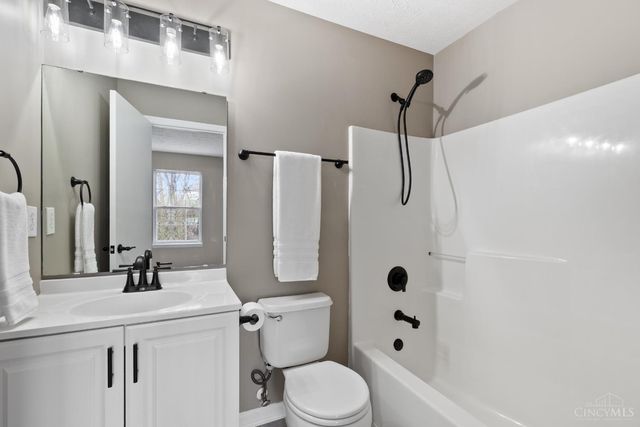 19 Bobwhite Court, Pierce Twp, OH 45102