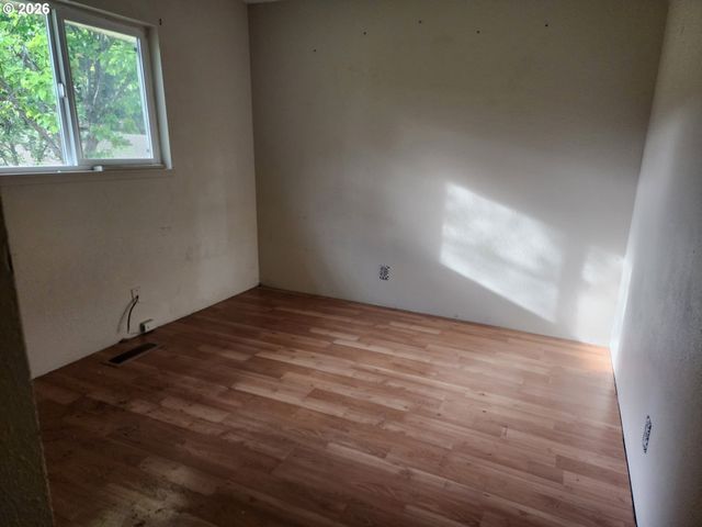 271 DONALD Ter, Myrtle Creek, OR 97457
