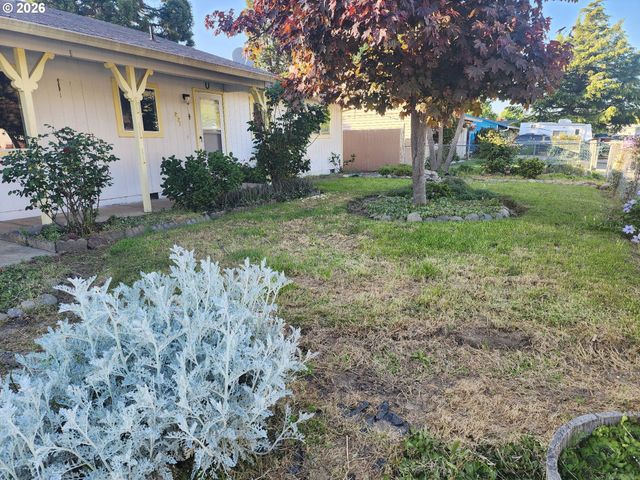 271 DONALD Ter, Myrtle Creek, OR 97457