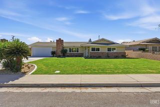 917 Elizabeth Court, Bakersfield, CA 93308