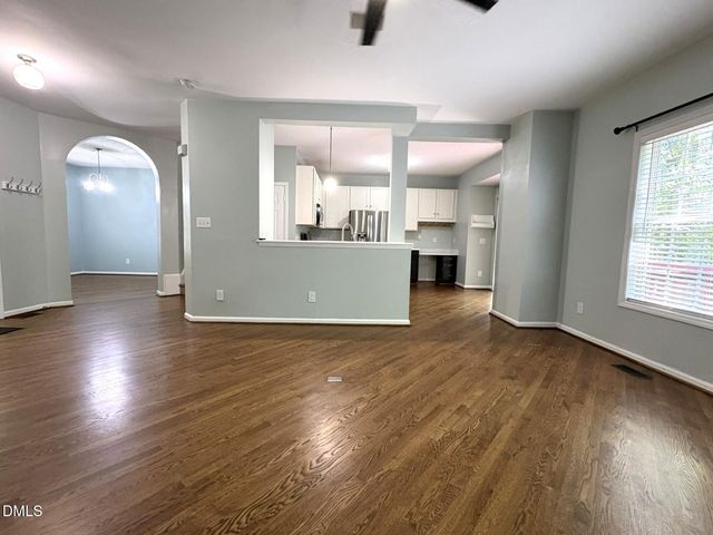 404 Patriot Place, Hillsborough, NC 27278