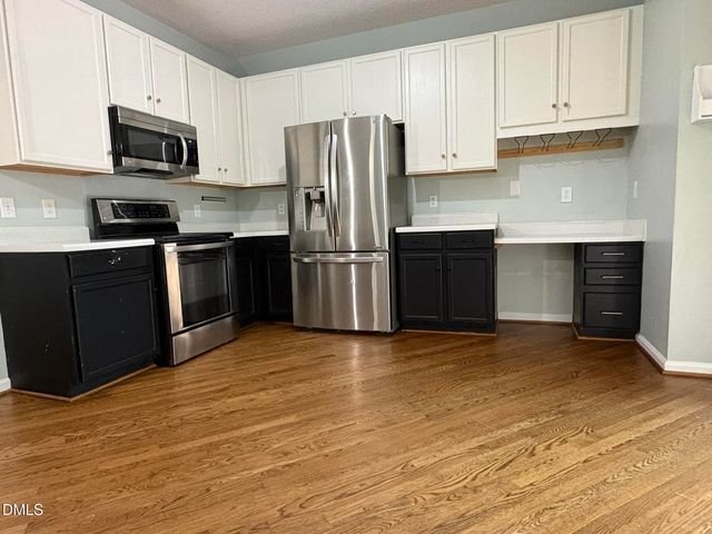 404 Patriot Place, Hillsborough, NC 27278