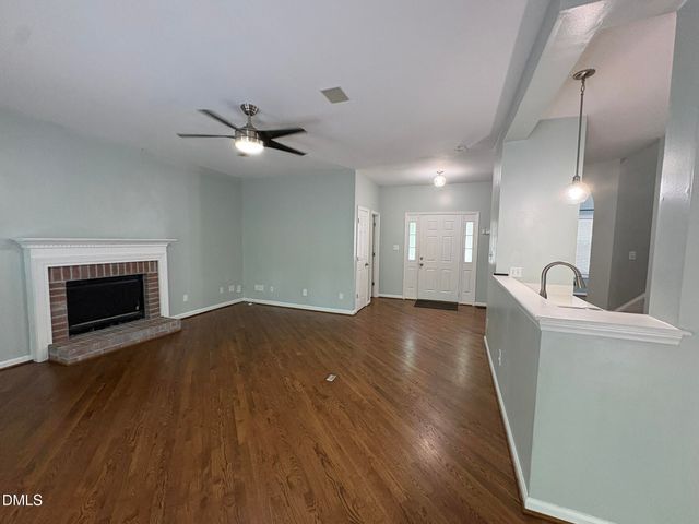 404 Patriot Place, Hillsborough, NC 27278