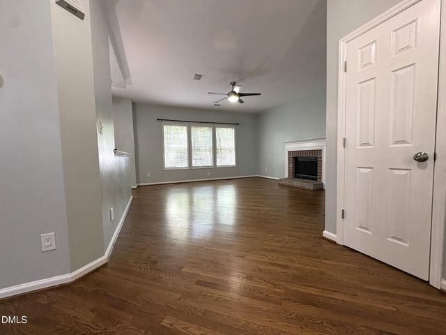 404 Patriot Place, Hillsborough, NC 27278