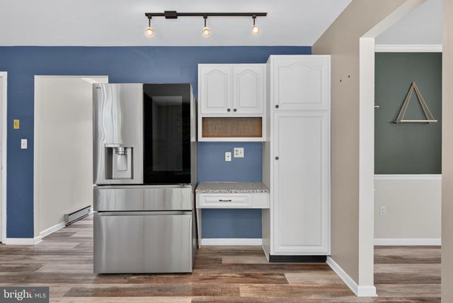 429 PAWNEE DR, Mechanicsburg, PA 17050