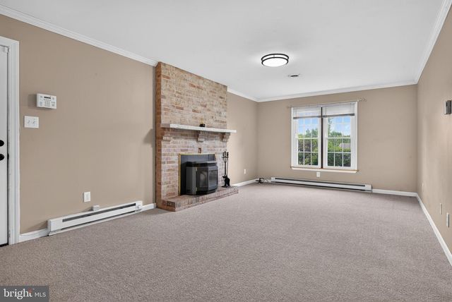 429 PAWNEE DR, Mechanicsburg, PA 17050