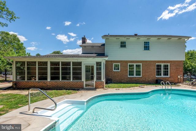 429 PAWNEE DR, Mechanicsburg, PA 17050