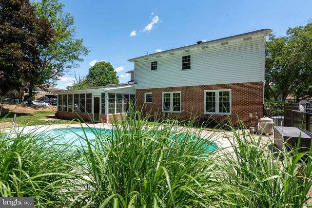 429 PAWNEE DR, Mechanicsburg, PA 17050