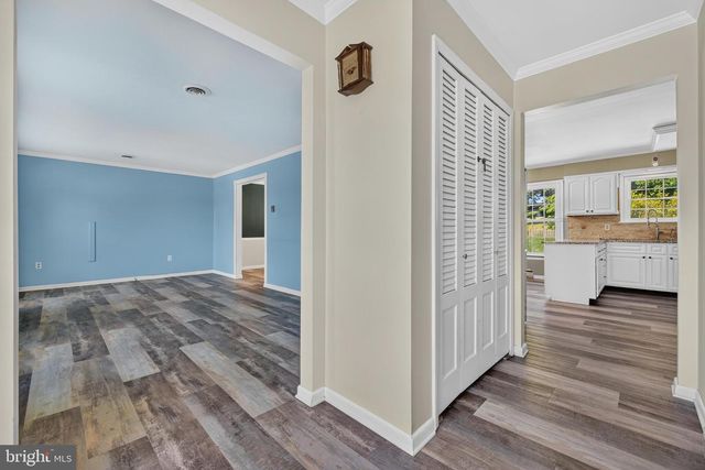 429 PAWNEE DR, Mechanicsburg, PA 17050