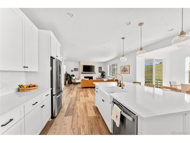 7281 S Vandriver Way, Aurora, CO 80016