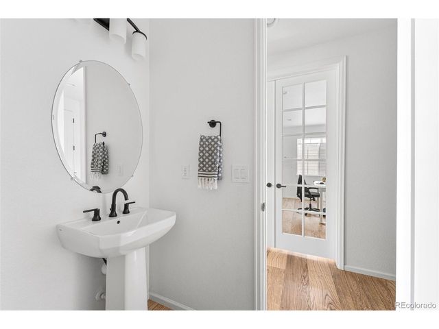 7281 S Vandriver Way, Aurora, CO 80016