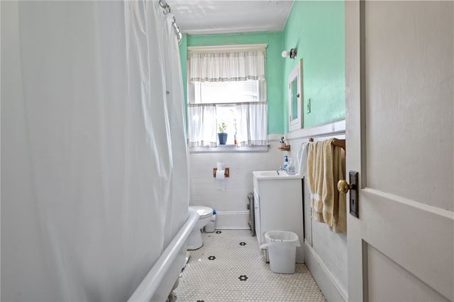 303 Webster Avenue, Cranston, RI 02920