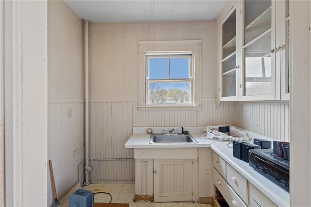 303 Webster Avenue, Cranston, RI 02920