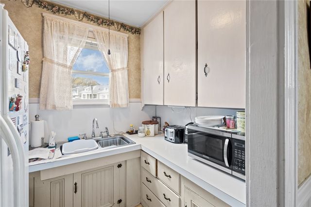 303 Webster Avenue, Cranston, RI 02920