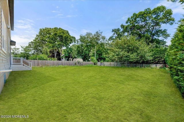 19 Robbins Street, Brick, NJ 08724