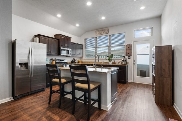 2111 Naples Way, Bryan, TX 77808