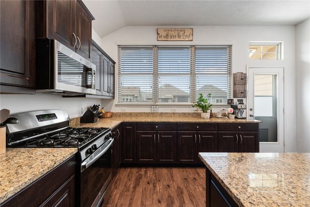 2111 Naples Way, Bryan, TX 77808