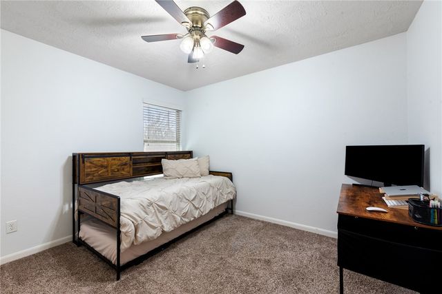 2111 Naples Way, Bryan, TX 77808