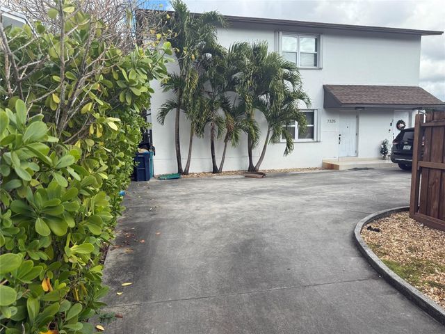 7325 SW 22 Street A, Miami, FL 33122