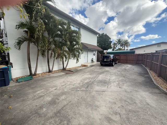7325 SW 22 Street A, Miami, FL 33122