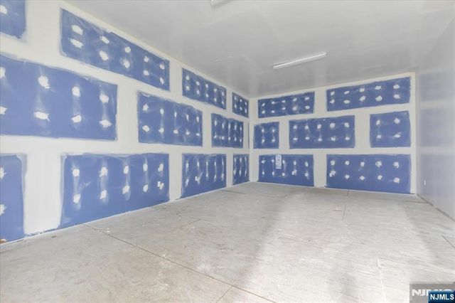 127 Coit Street, Irvington, NJ 07111