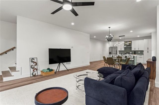 598 Formwalt SW Street, Atlanta, GA 30312