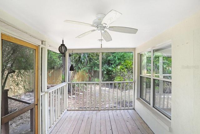 779 BAYOU BLVD S, St Petersburg, FL 33705