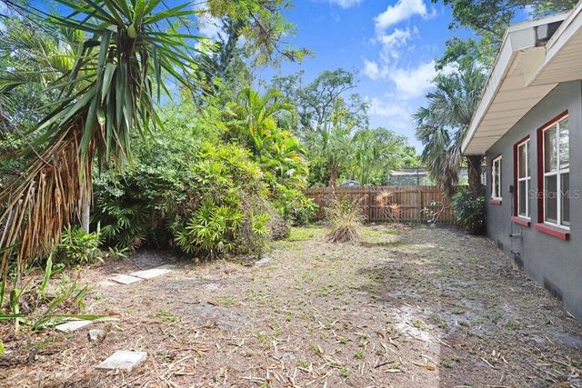 779 BAYOU BLVD S, St Petersburg, FL 33705