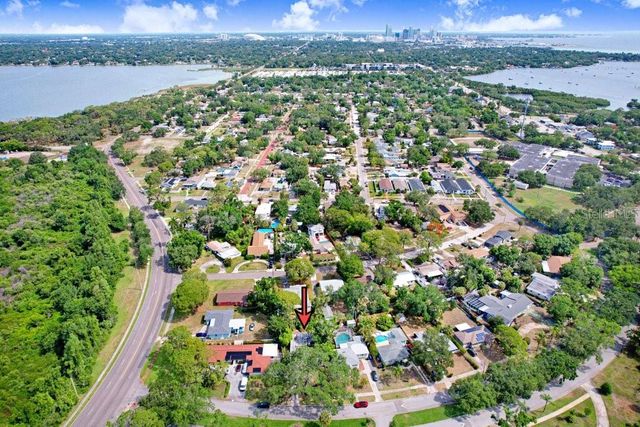 779 BAYOU BLVD S, St Petersburg, FL 33705