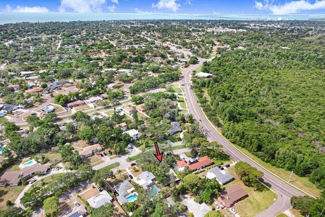 779 BAYOU BLVD S, St Petersburg, FL 33705