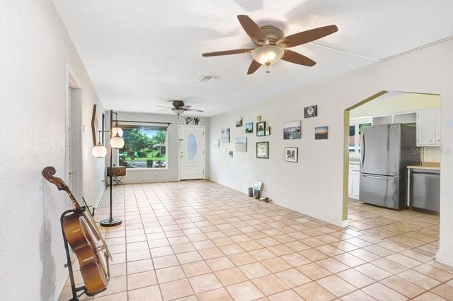 779 BAYOU BLVD S, St Petersburg, FL 33705