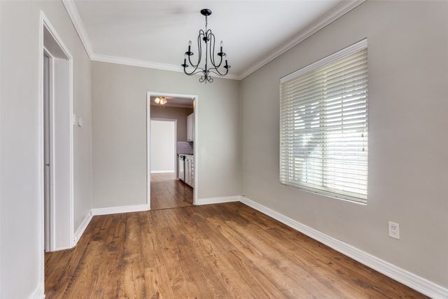 4045 Carolyn Road, Fort Worth, TX 76109