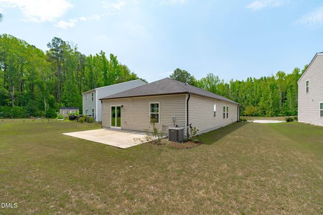 908 Bellewood Gardens Drive, Angier, NC 27501