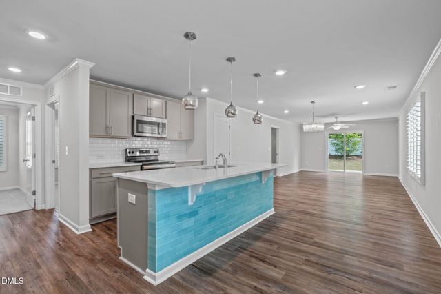 908 Bellewood Gardens Drive, Angier, NC 27501