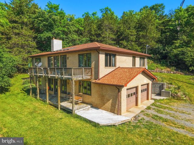 1639 SUGAR HILL RD, Maurertown, VA 22644