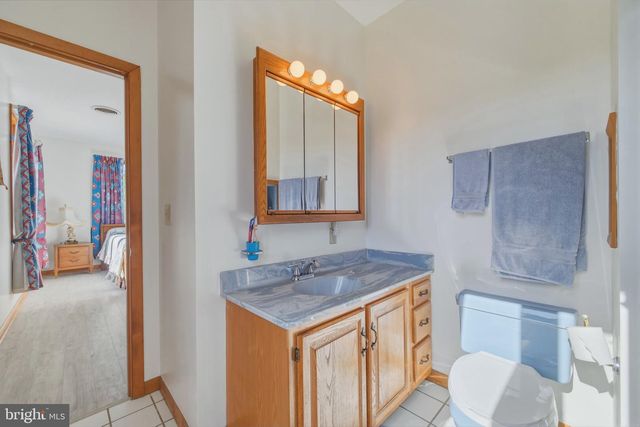 1639 SUGAR HILL RD, Maurertown, VA 22644