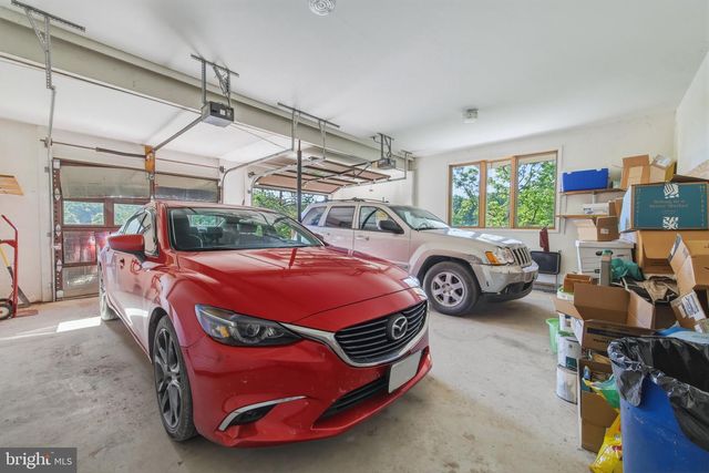 1639 SUGAR HILL RD, Maurertown, VA 22644