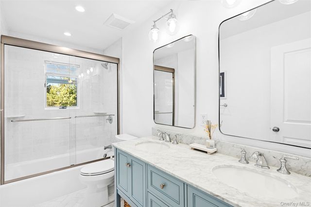 47 Bridle Path, Remsenburg, NY 11960